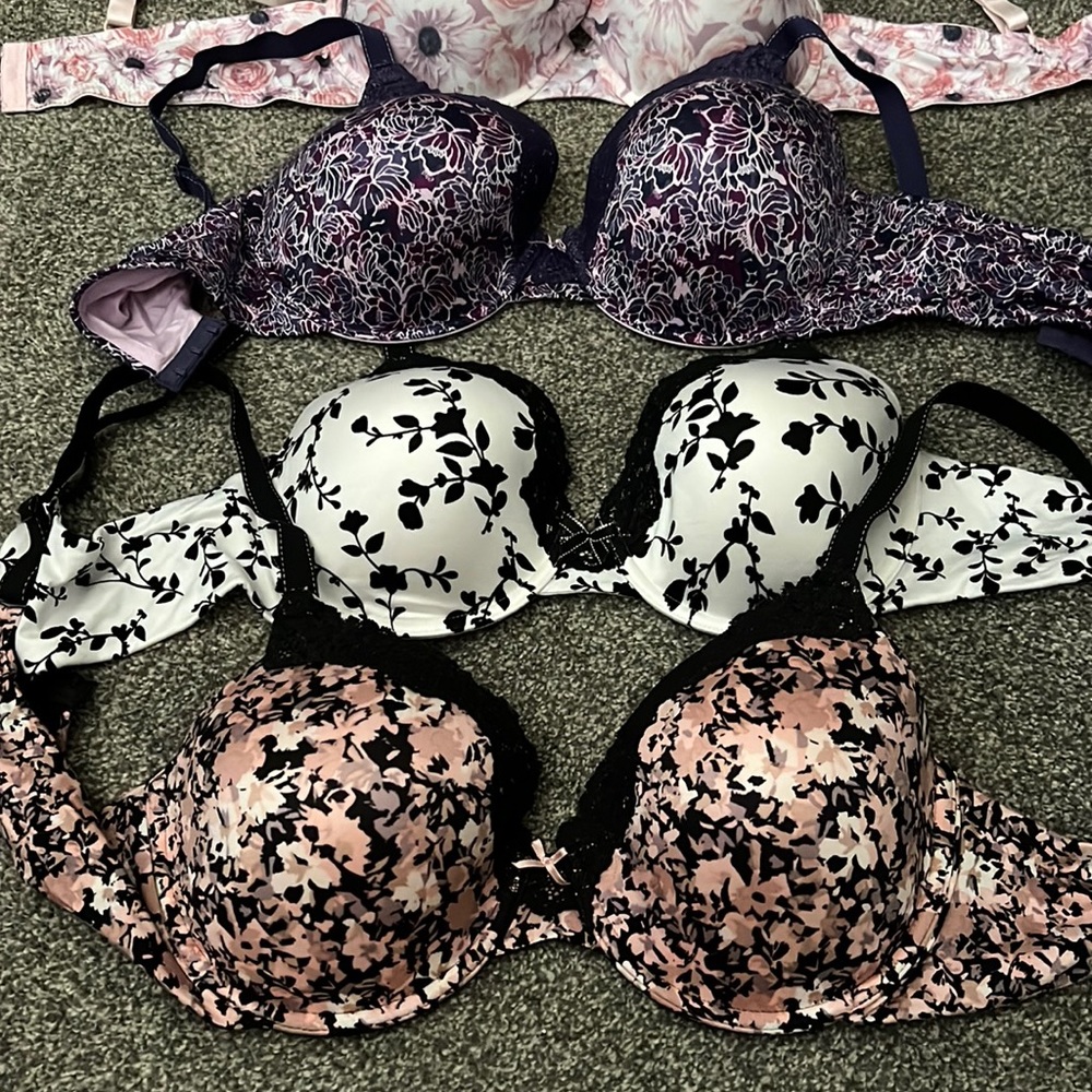 Bra Lot 5 bras